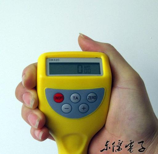 油漆厚度测量仪是由广州东儒厂家研究的重点产品之一,检测汽车,钢铁